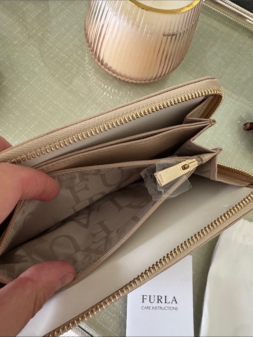 NWT Furla Leather Zip Wallet / Clutch - Picture 6 of 10